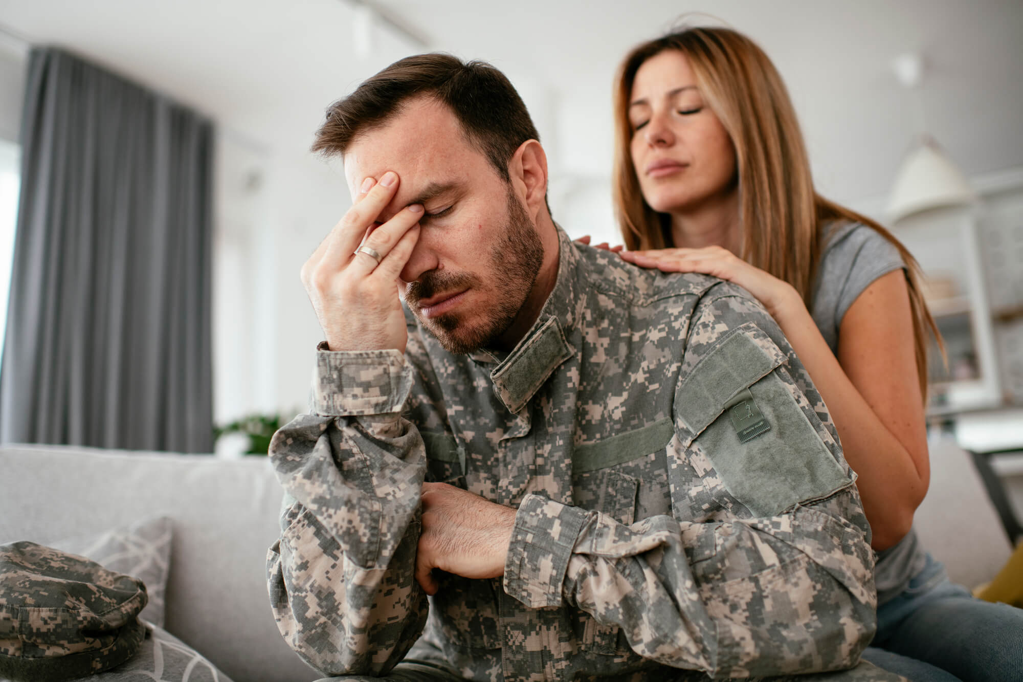 male veteran cant overcome his intimacy issues and receive love from his partner